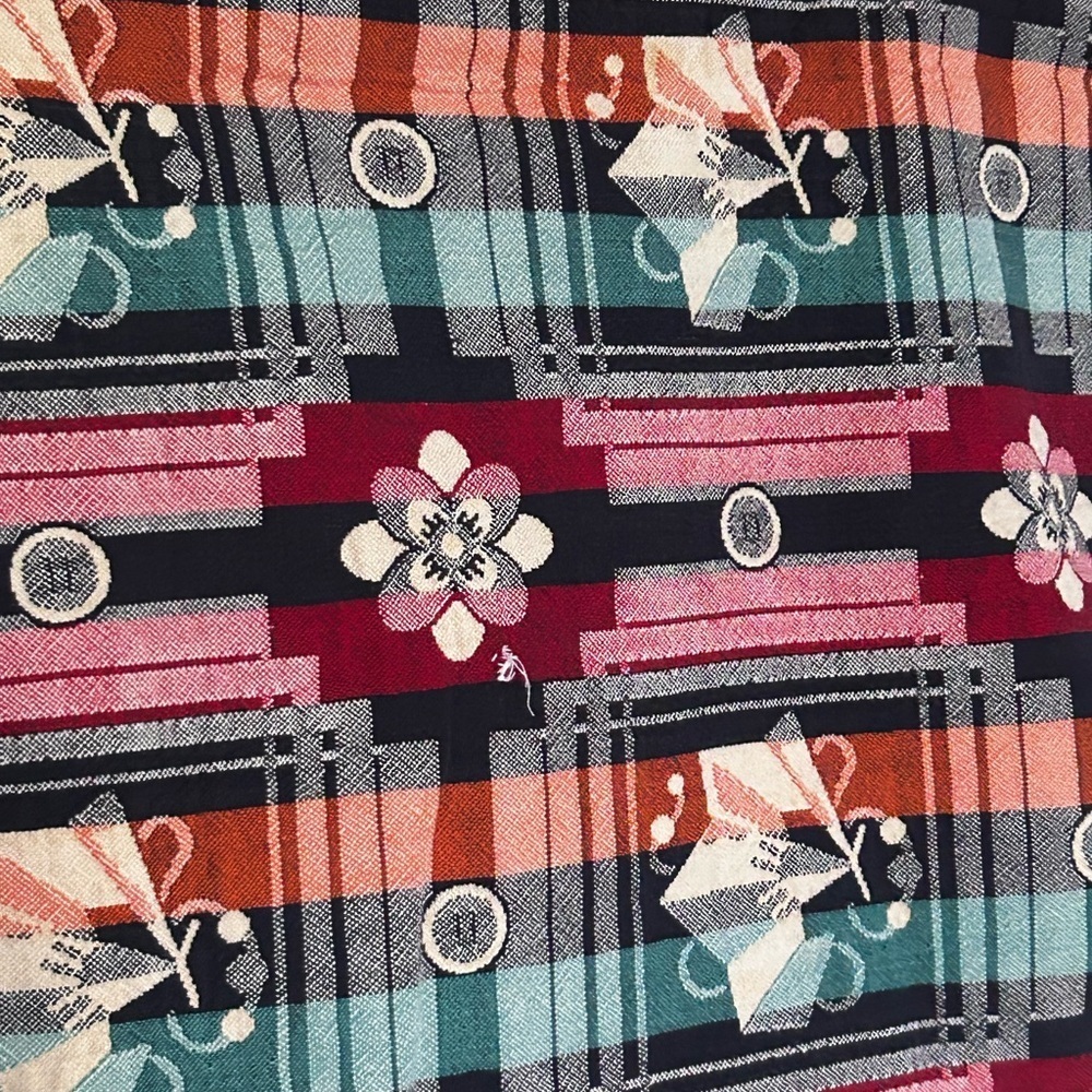 VTG Woven Knit Tapestry Throw Blanket Floral Cottage Farm Country Burgandy